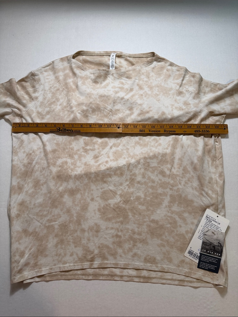 Lululemon Back in Action Long Sleeve Tie Dye
Top
Style LWEZPS - Picture 6 of 9